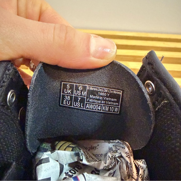 Dr. Martens 1460 Y Originals Patent Leather Boots Side Zipper Women’s Size 7 NEW - Picture 7 of 9